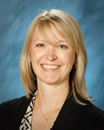Nikki Mills 
